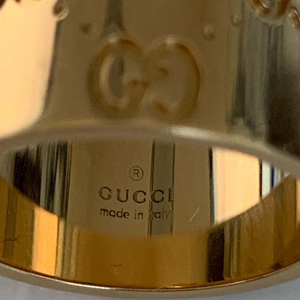 Icon Gucci 18k Gold Ring with Logo - Picture 2 of 6